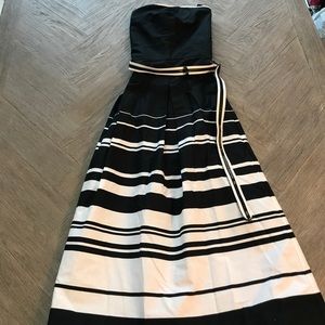 Black house white market striped dress